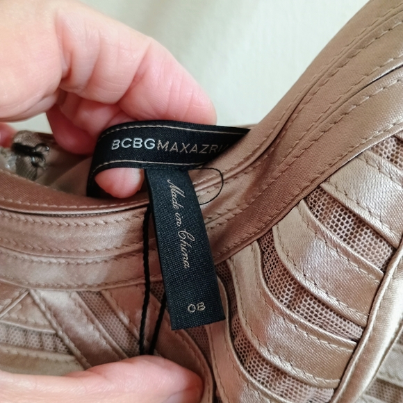 BCBGMaxAzria Cream  Bodycon Dress Sweetheart Neckline - Picture 7 of 8